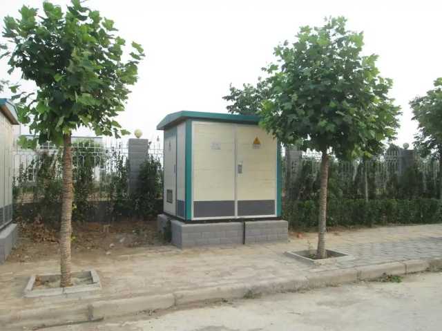 共和1000KVA欧式箱式变压器